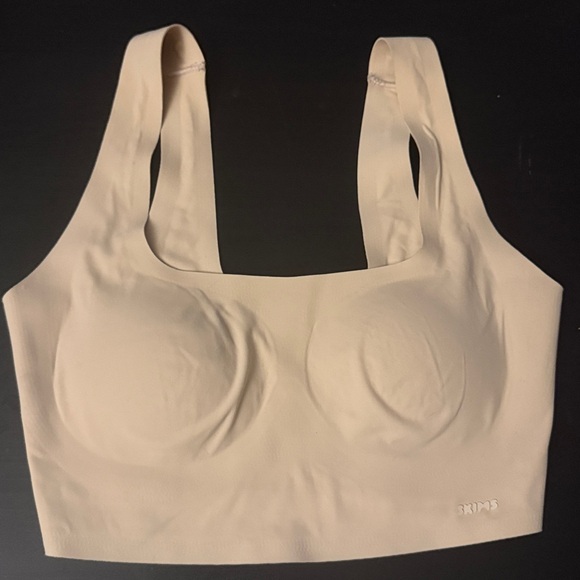 SKIMS naked longline bra - Picture 2 of 3